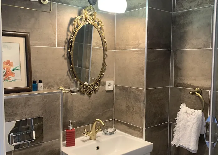 מלון Akarsu Kalyopi בוזקאדה