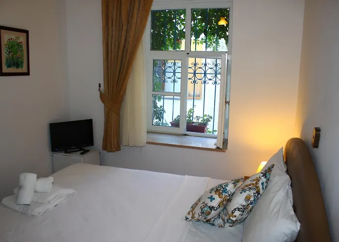 מלון Akarsu Kalyopi