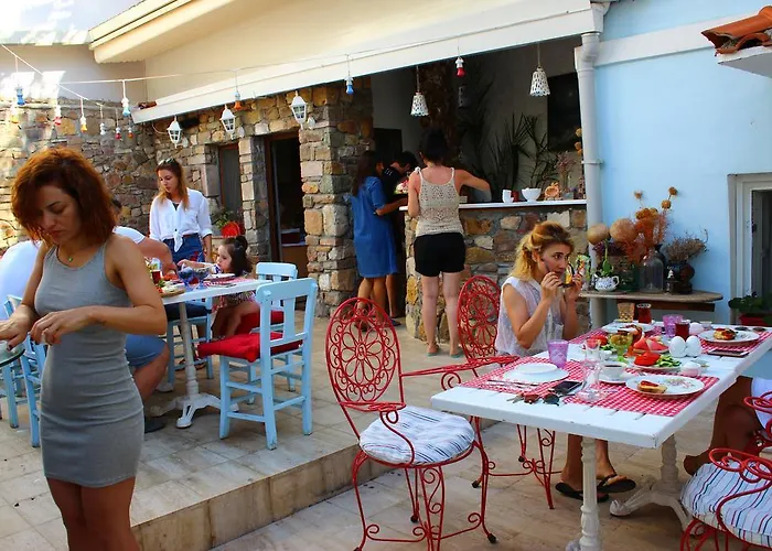 מלון Akarsu Kalyopi בוזקאדה